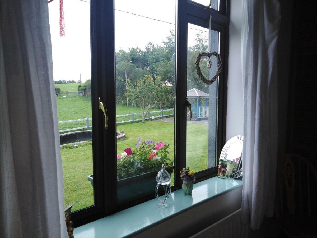 Catherine'S Lair A Quiet Peaceful Homestay Westport Exteriér fotografie